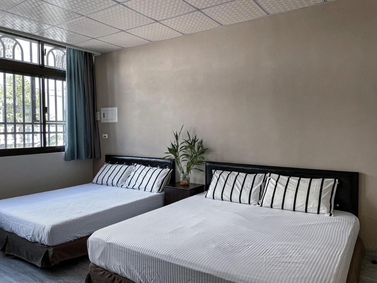 Happiness 199 Homestay Taitung Bagian luar foto