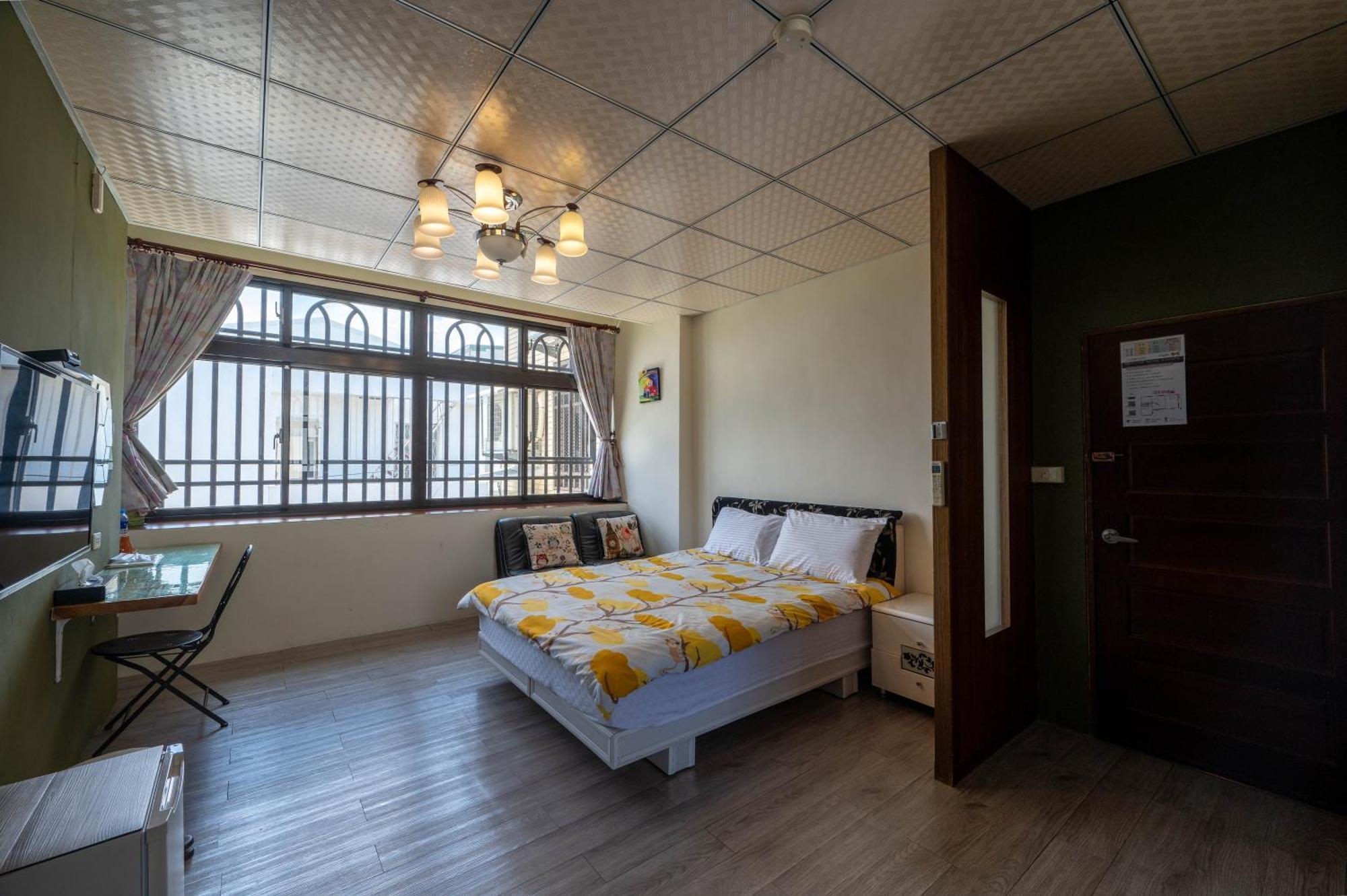 Happiness 199 Homestay Taitung Bagian luar foto